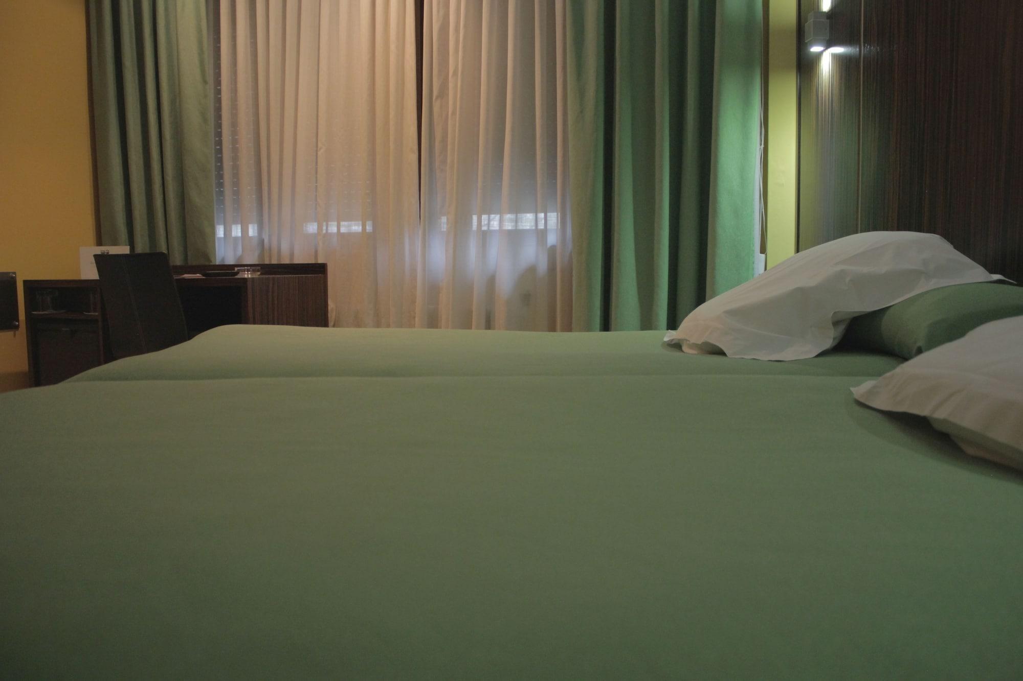 Hotel Gran Via ซาราโกซา ภายนอก รูปภาพ
