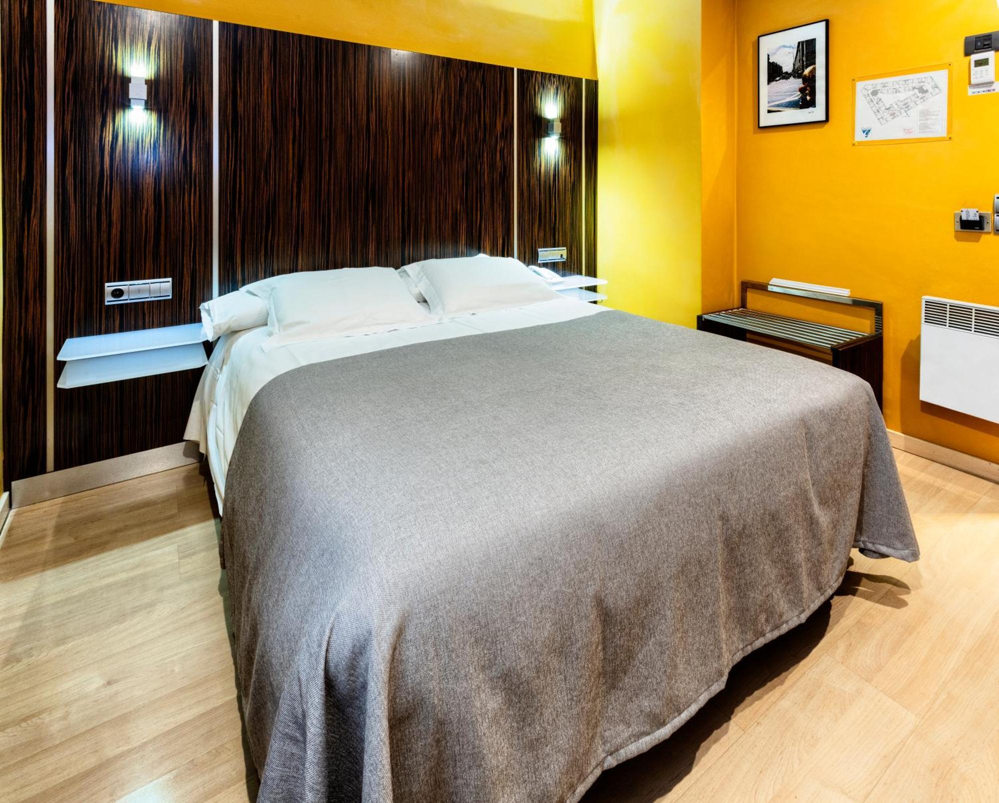 Hotel Gran Via ซาราโกซา ภายนอก รูปภาพ