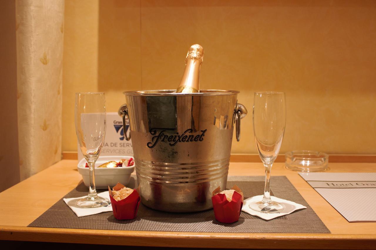Hotel Gran Via ซาราโกซา ภายนอก รูปภาพ